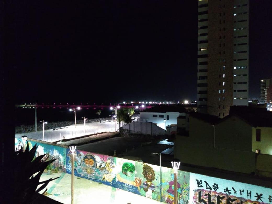 Flat Simples Na Praia De Iracema Fortaleza  Exterior foto